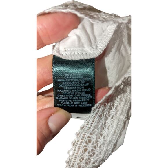 Lauren Ralph Lauren White Eyelet Lace Cotton Top with Bell Sleeves size Med - Picture 6 of 9